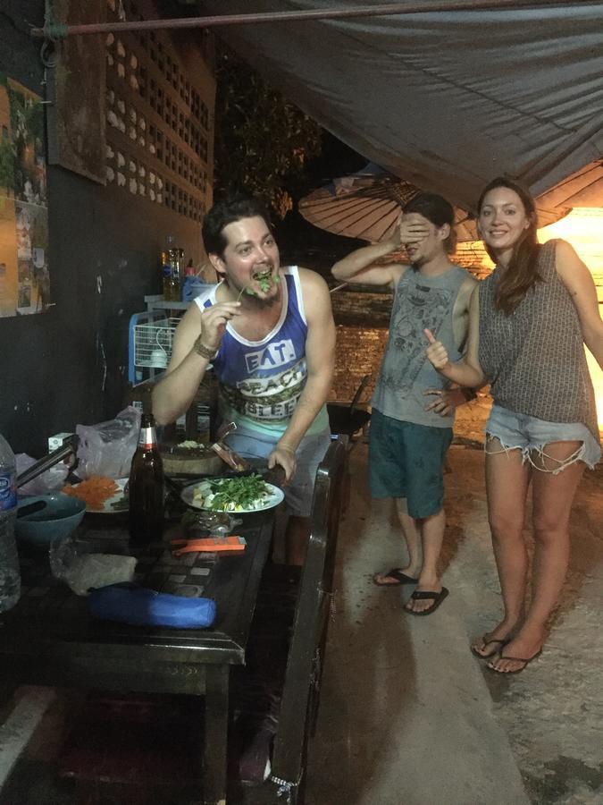 Tiger House Hostel (Adults Only) Чиангмай Стая снимка